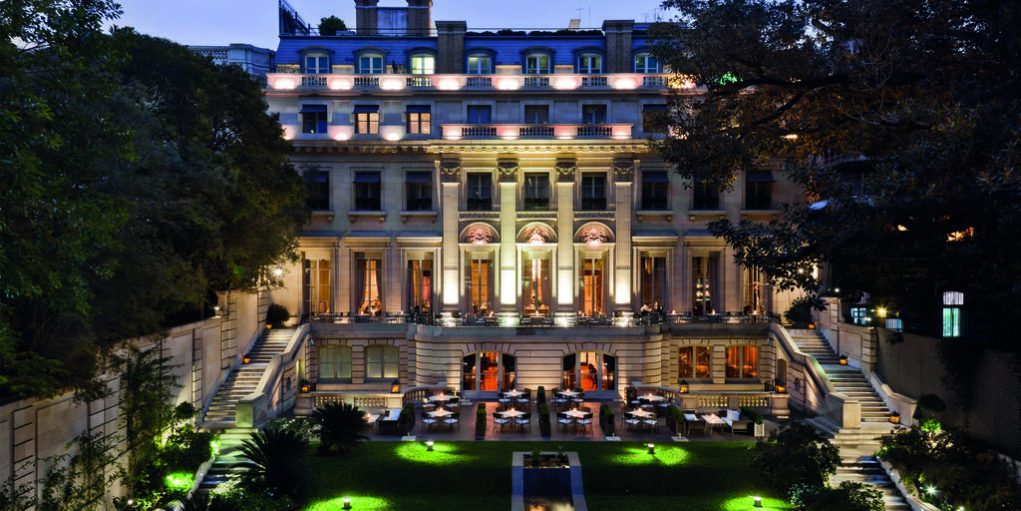 Pasaron más de 130 años entre los inicios del Palacio