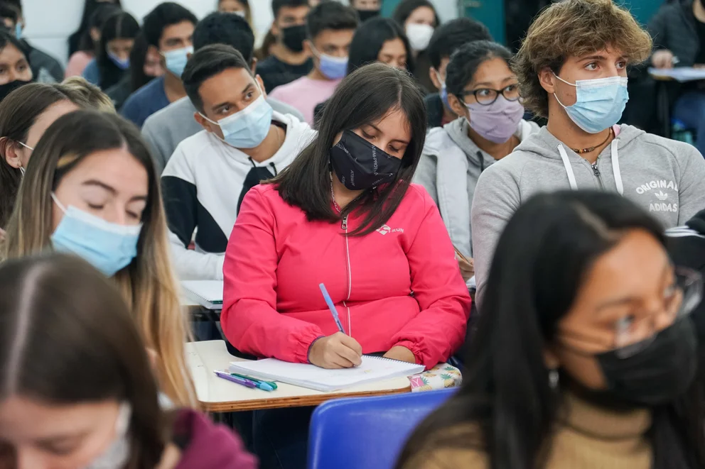 Escolaridad y pobreza: el desempeño escolar de los vulnerables.