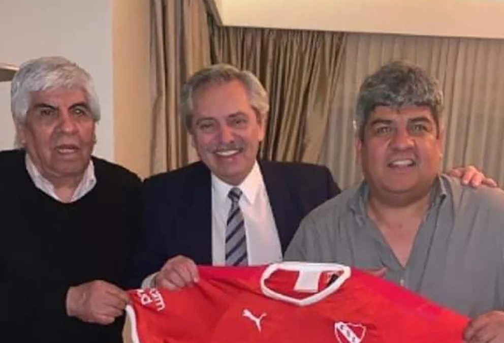 Crisis de los neumáticos: Pablo Moyano se ofreció como mediador y se reunió con Alberto Fernández