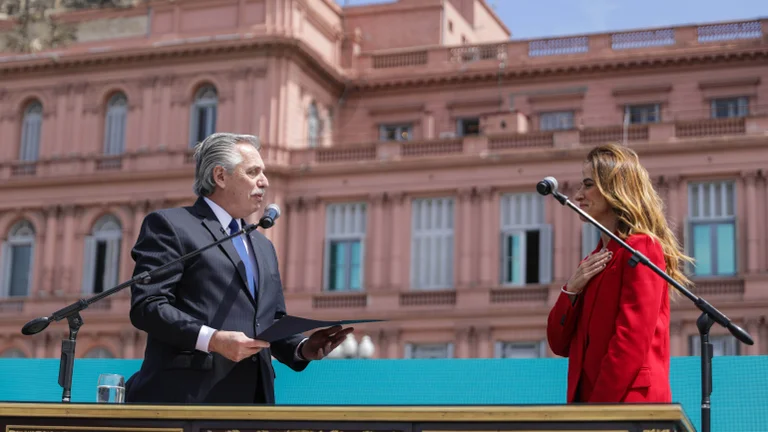 Casi 2.800 muertos cobran el plan Potenciar Trabajo y otros beneficiarios tienen más de dos propiedades