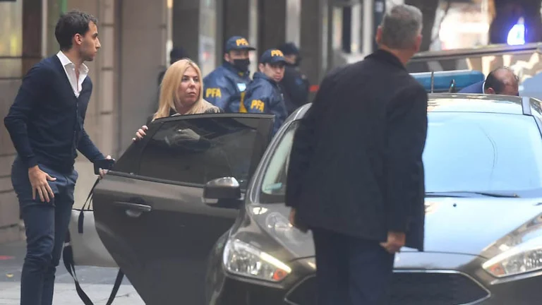 Ataque a CFK: la Cámara Federal rechazó el pedido de la vicepresidenta para apartar a la jueza Capuchetti, pero le ordenó que investigue la pista Milman