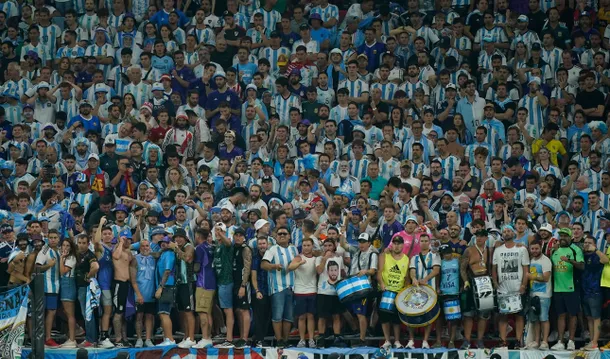 Los hinchas argentinos y la preparación de un recibimiento histórico