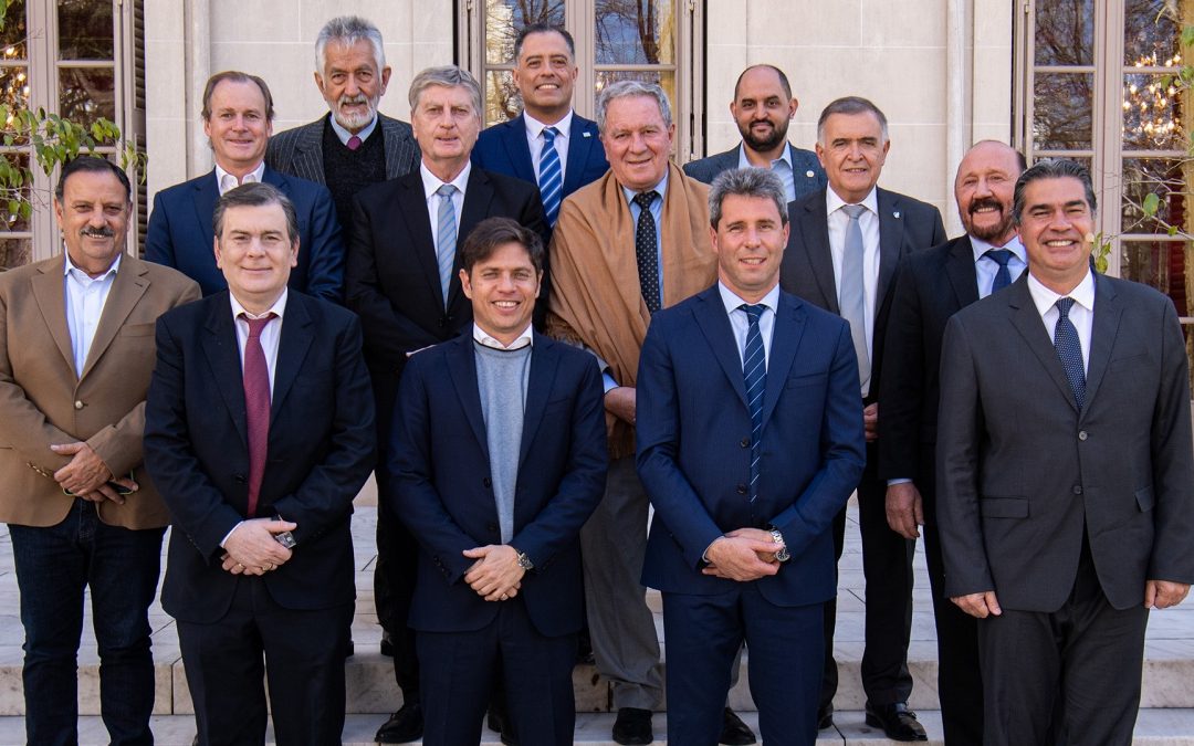 Ante la incertidumbre política, 15 provincias adelantan las elecciones para tomar distancia de los comicios presidenciales