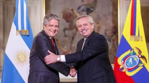 El Gobierno desmiente su participación en la fuga de la ex ministra de Correa y cruje la relación bilateral con Ecuador