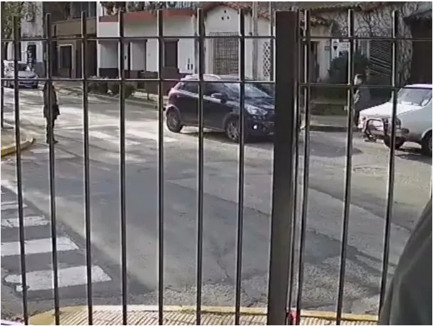 San Fernando: un hombre chocó y atacó con un hacha el auto de la otra conductora