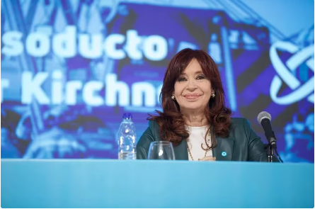 Dura respuesta de Cristina Kirchner a Mauricio Macri: “Ahora se entiende por qué su mamá lo castigaba por mentir”