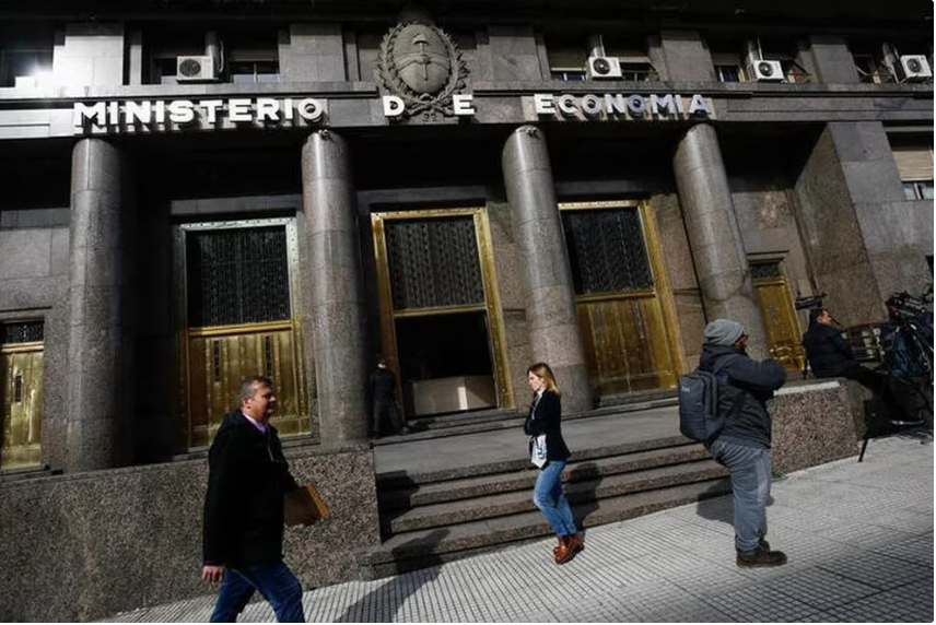 Presupuesto: el Gobierno le informó las exenciones al Congreso que podría eliminar beneficios para llegar al superávit