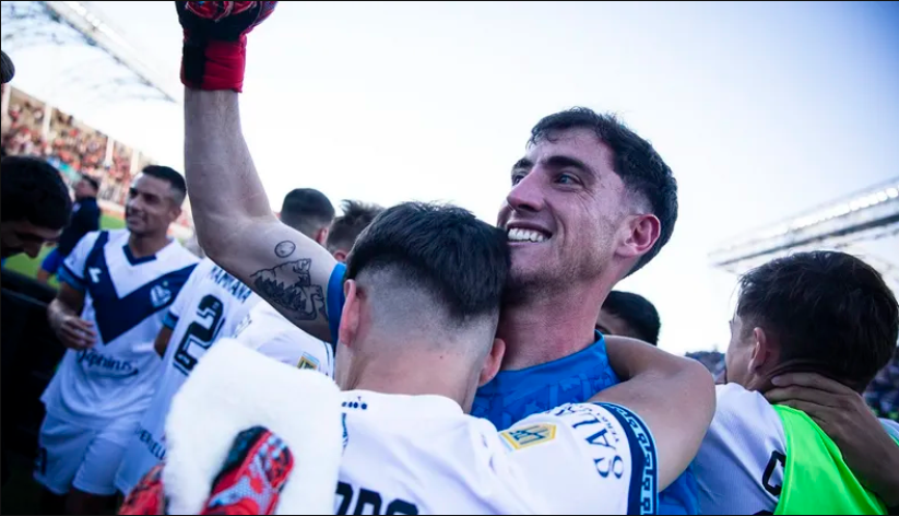 El machete del arquero de Vélez para convertirse en héroe y clasificar a la final de la Copa de la Liga