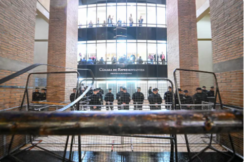 Crisis en Misiones: el Gobierno niega una reunión clave con representantes de la policía y el conflicto vuelve a foja cero