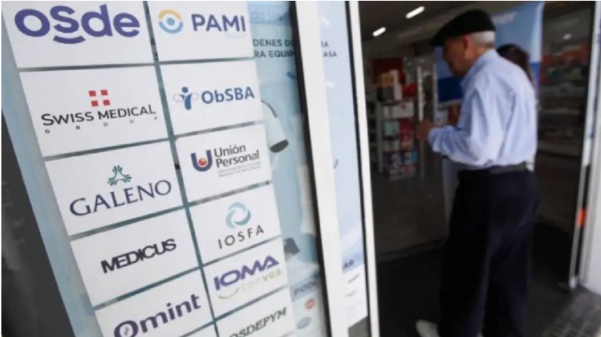 Una por una, la lista de las prepagas que deberán devolver lo que cobraron de más