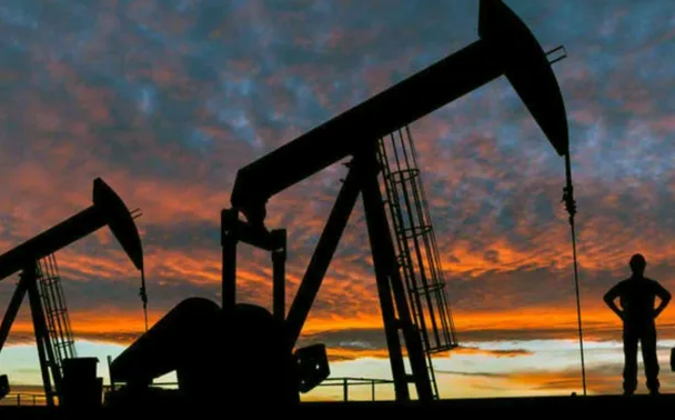 Paro de petroleros por Ganancias: podría haber medidas de fuerza que afectaría la provisión de combustibles