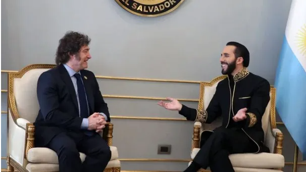 Milei recibe a Bukele y afianza los lazos con presidente salvadoreño