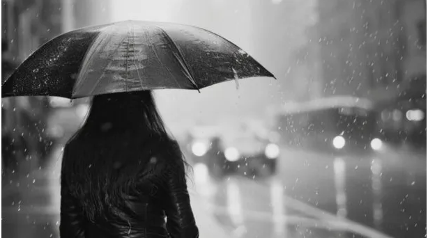 Otra vez cambió el pronóstico de lluvias de este viernes en Buenos Aires: horas de las tormentas fuertes