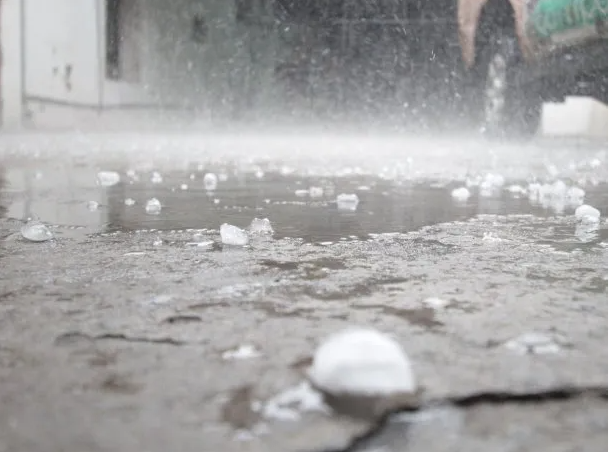 Alerta por lluvias y granizo el sábado en Buenos Aires: el informe del Servicio Meteorológico Nacional