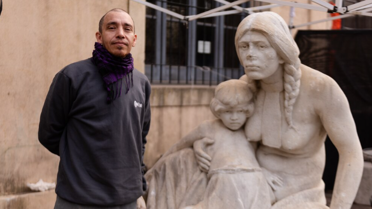 El arte de conservar el arte: el oficio de restaurar esculturas centenarias y el hospital de estatuas que es un museo a cielo abierto