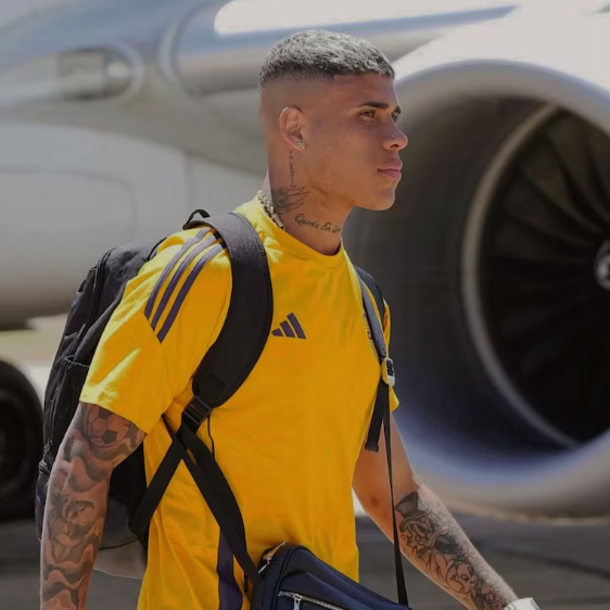 Ayrton Costa recibirá la visa para viajar a Estados Unidos y finalmente jugará el Mundial de Clubes para Boca Juniors