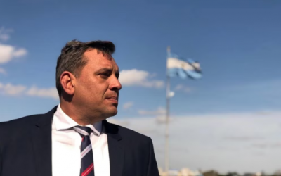 Javier Alonso denunció que los policías desafectados filtraban información sensible a legisladores libertarios