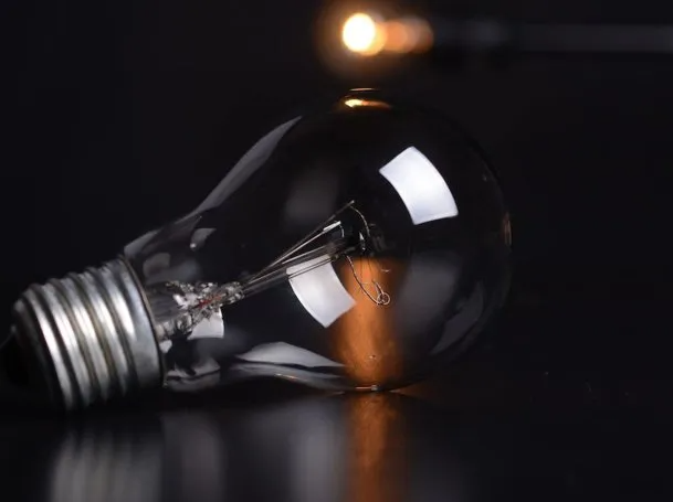 Nuevo aumento en el servicio eléctrico: suben un 2% las tarifas de luz en el AMBA