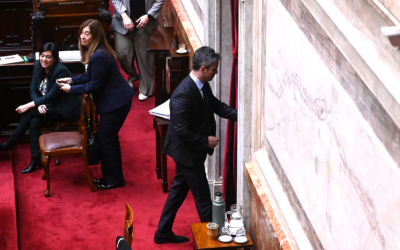 La oposición convocó a una sesión en Diputados para reformar los DNU y remover a Espert de Presupuesto