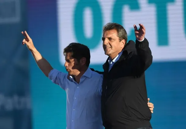 Axel Kicillof y Sergio Massa encabezan el acto de cierre de campaña de Fuerza Patria en San Martín