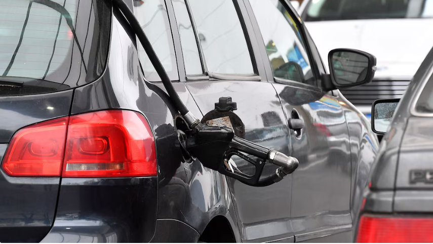 Combustibles: aprobaron una nueva suba del impuesto que se traslada al precio de la nafta y el gasoil