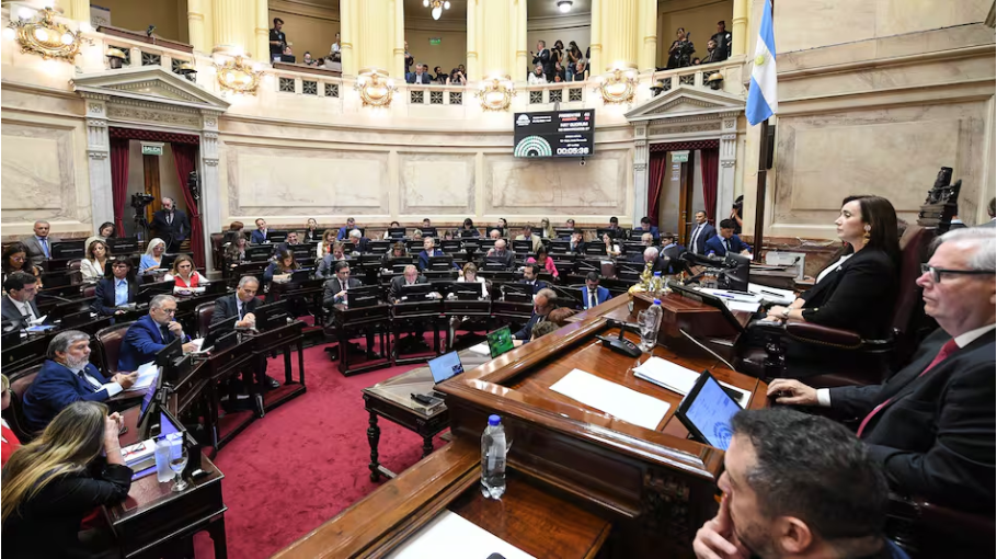 Cámara de Senadores: por qué peligra la sesión del 29 de abril y cuánto influye la exposición de Manuel Adorni en Diputados