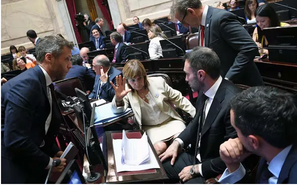El Gobierno pidió a sus legisladores que no vayan al Mundial 2026: por qué
