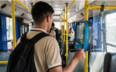 Aumentos de agosto: desde hoy suben el transporte, los colegios, el gas, el agua y las prepagas