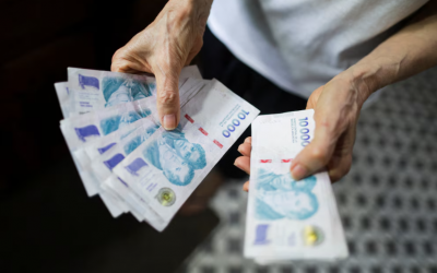 Tras la falta de acuerdos, el Gobierno aumentó el salario mínimo, vital y móvil: cómo se actualizará mes a mes